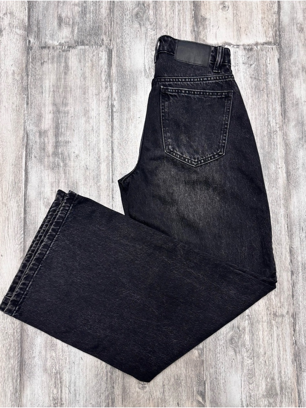 Cotton On Relaxed Wide Leg Jeans Black Wash High Rise Size 2 Y2K  Streetwear - Picture 7 of 10
